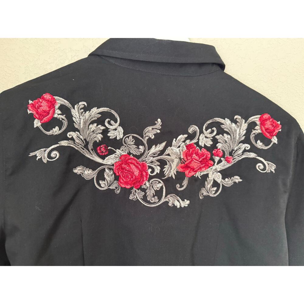 NWT - Roper Western Pearl Snap Shirt Size Medium Embroidered Red Roses Old West - Picture 5 of 9
